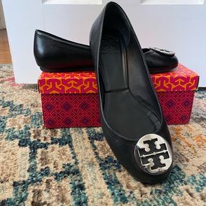 Black Tory Burch Non-elastic Flats with Silver Medallion
